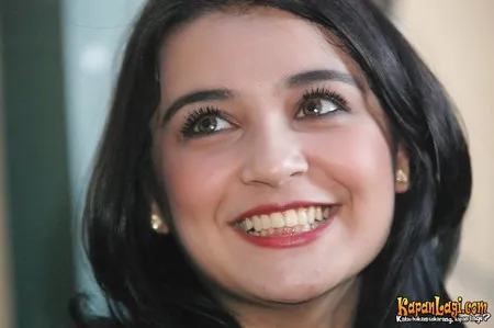 Foto Shireen Sungkar