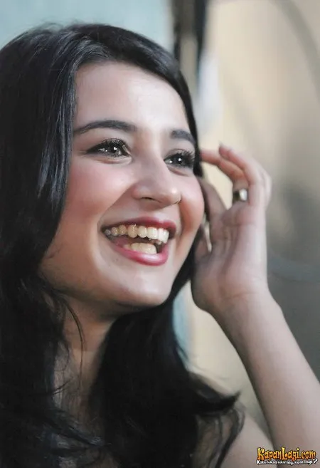 Foto Shireen Sungkar