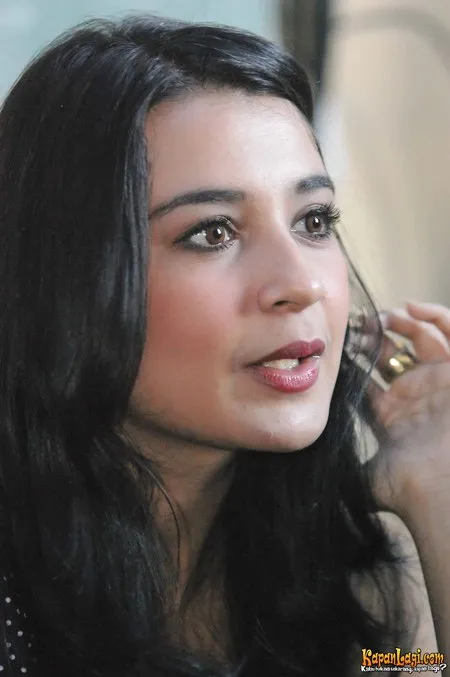 Foto Shireen Sungkar
