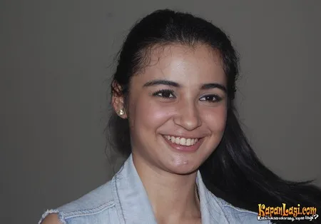 Foto Shireen Sungkar