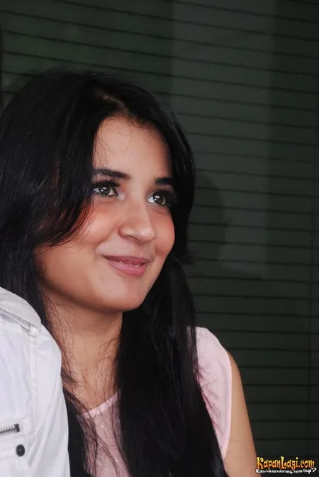 Foto Shireen Sungkar