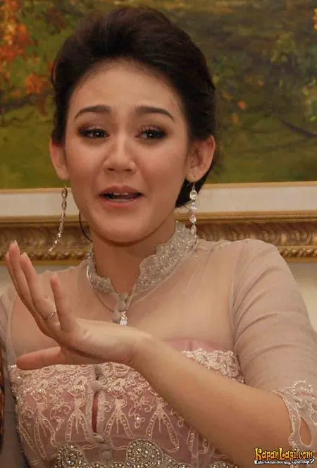 Foto Sissy Prescillia