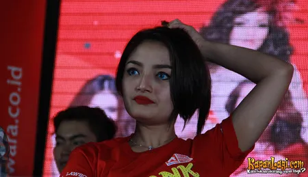 Foto Siti Badriah