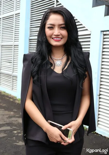 Foto Siti Badriah