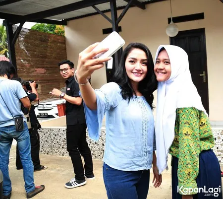 Foto Siti Badriah