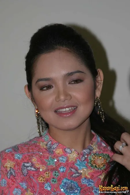 Foto Siti Nurhaliza
