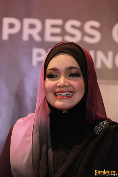 Foto Siti Nurhaliza