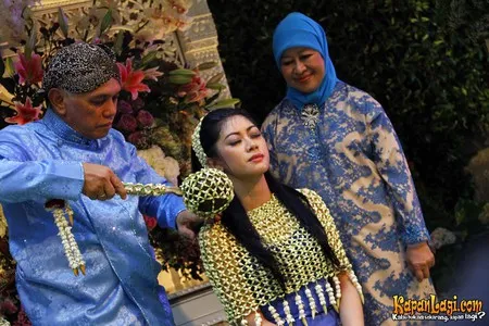 Foto Siti Rubi Aliya Rajasa