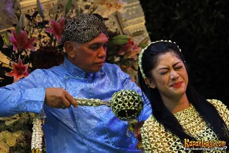 Foto Siti Rubi Aliya Rajasa