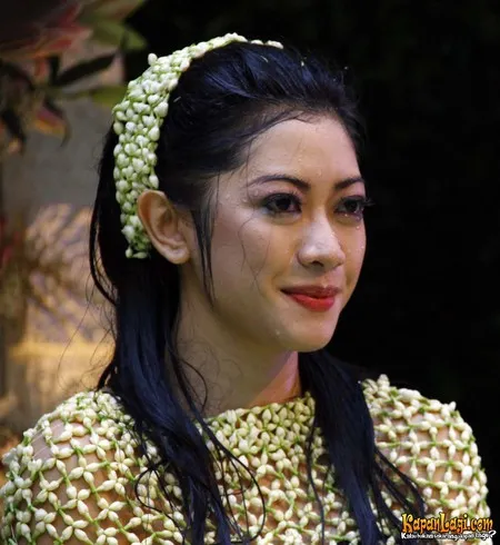 Foto Siti Rubi Aliya Rajasa