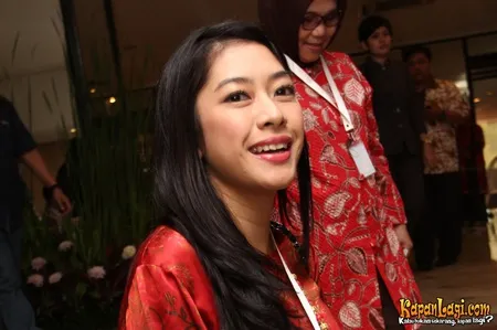 Foto Siti Rubi Aliya Rajasa