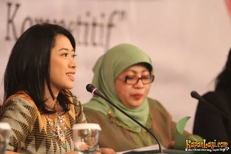 Foto Siti Ruby Aliya Rajasa