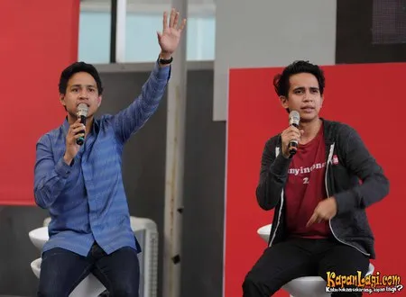 Foto Skinny Indonesian 24