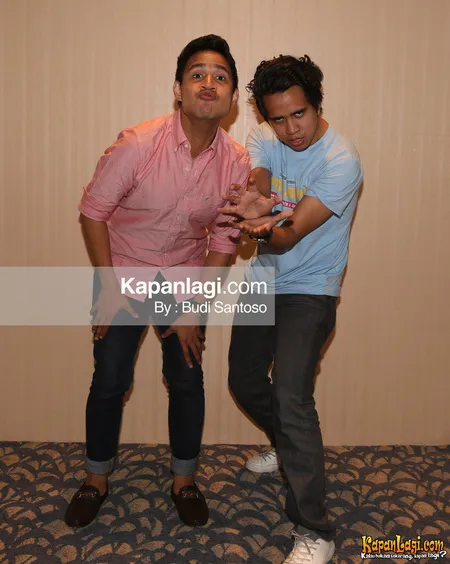 Foto Skinny Indonesian 24