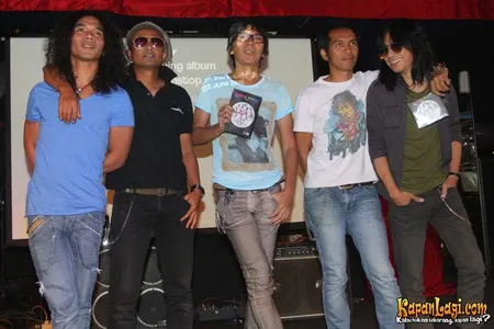 Foto Slank