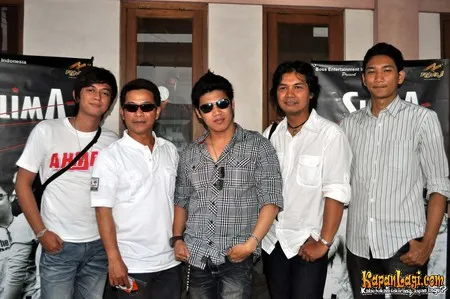 Foto Slima Band