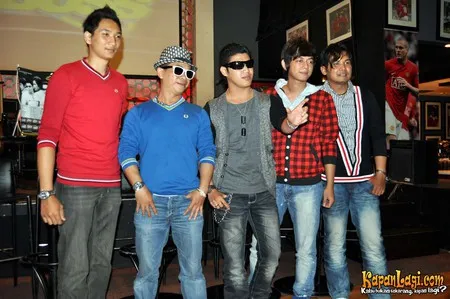Foto Slima Band