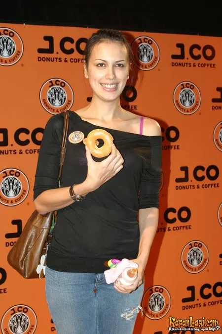 Foto Sophia Latjuba