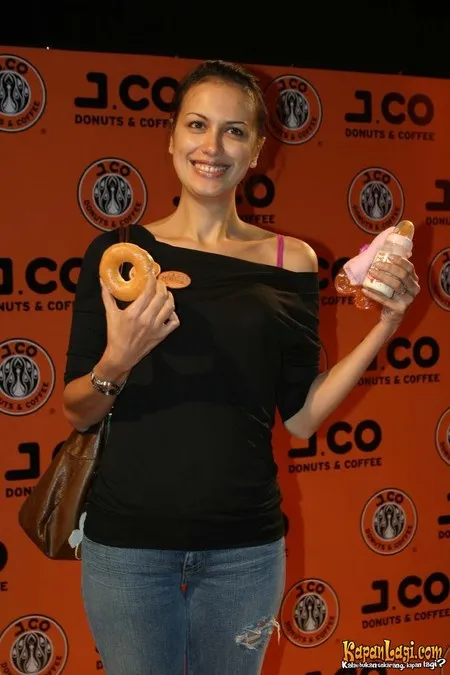 Foto Sophia Latjuba