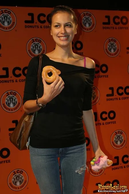Foto Sophia Latjuba