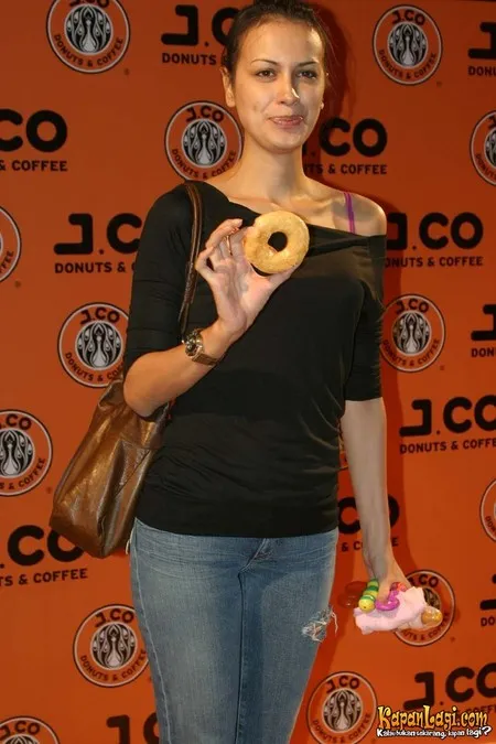 Foto Sophia Latjuba