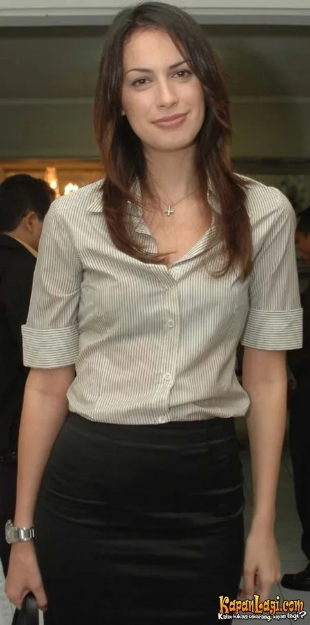 Foto Sophia Latjuba