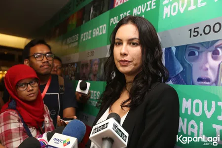 Foto Sophia Latjuba