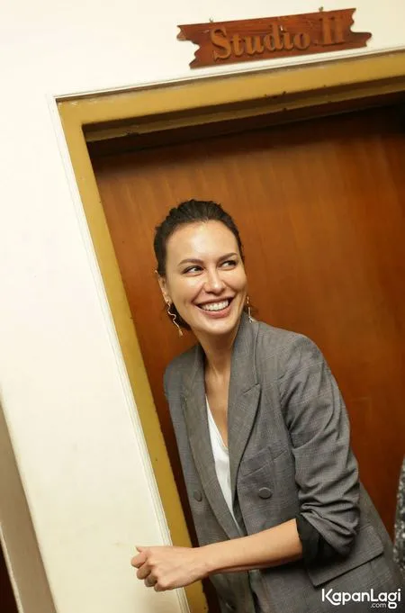 Foto Sophia Latjuba