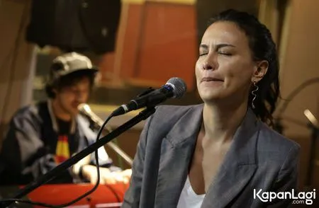 Foto Sophia Latjuba