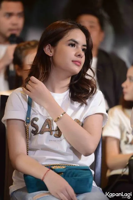 Berita Tentang Steffi Zamora  Terlengkap