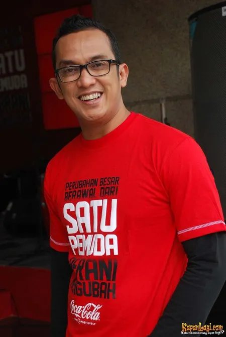 Foto Steny Agustaf