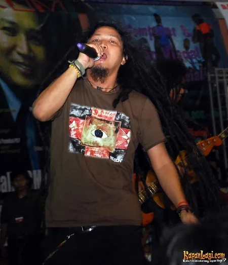 Foto Steven and The Coconut Treez