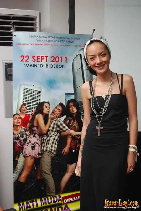 Foto Stevie Dominique Jolie