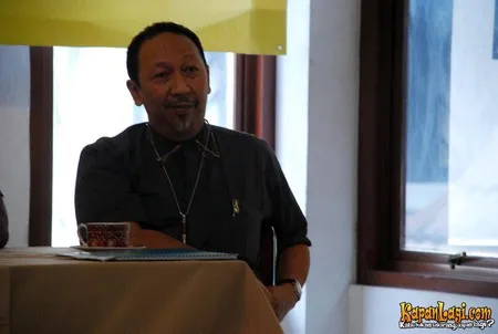 Foto Subarkah Hadisarjana