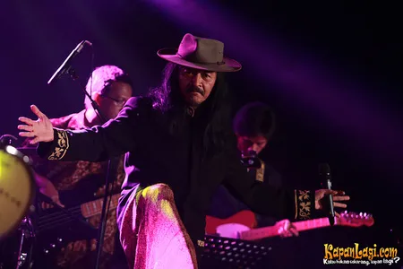 Foto Sujiwo Tejo