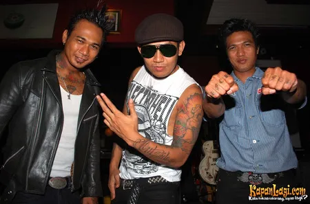 Foto Superman Is Dead