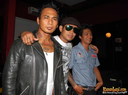 Foto Superman Is Dead