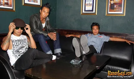 Foto Superman Is Dead