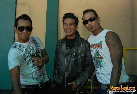 Foto Superman Is Dead