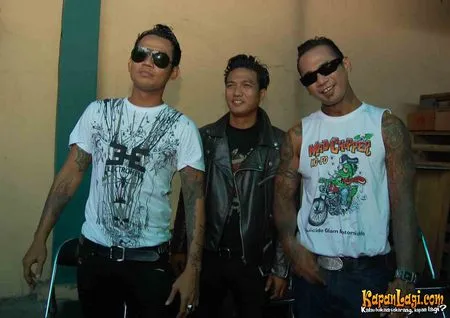 Foto Superman Is Dead