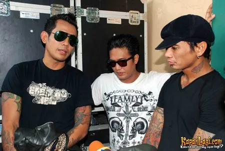 Foto Superman Is Dead