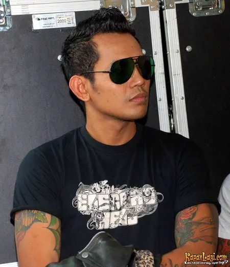 Foto Superman Is Dead