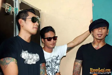 Foto Superman Is Dead