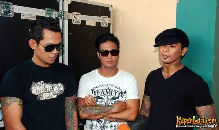 Foto Superman Is Dead