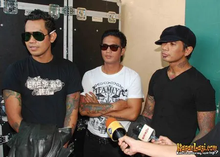 Foto Superman Is Dead