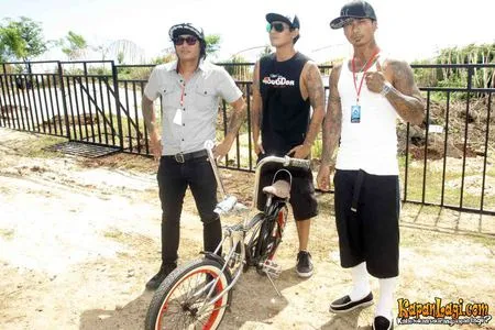 Foto Superman Is Dead