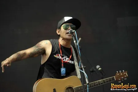 Foto Superman Is Dead