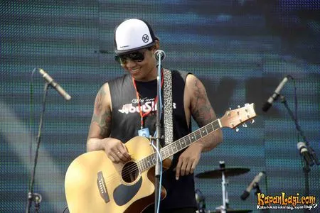 Foto Superman Is Dead