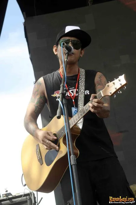 Foto Superman Is Dead