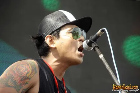 Foto Superman Is Dead